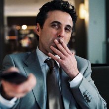 Una scena del film L'uomo medio + medio