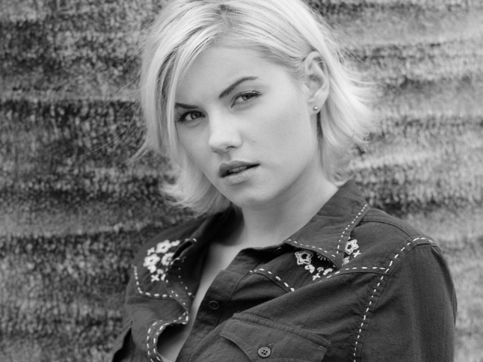 Wallpaper di Elisha Cuthbert