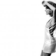 Wallpaper di una sinuosa Carmen Electra