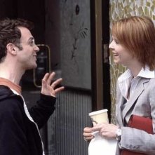 Cynthia Nixon e David Eigenberg in una scena di Sex and the City, episodio Ad ognuna il suo fantasma
