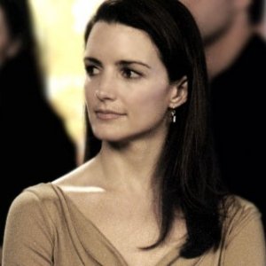 Kristin Davis in una scena di Sex and the City, episodio Momenti decisivi