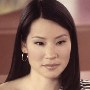 Lucy Liu in una scena di Sex and the City, episodio Potevo, volevo, dovevo