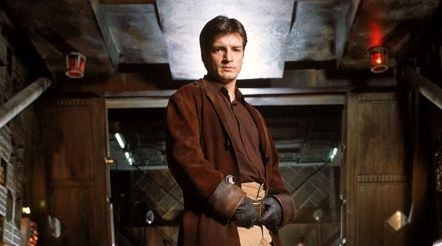 Nathan Fillion E Il Capitano Malcolm Mal Reynolds In Firefly 43899