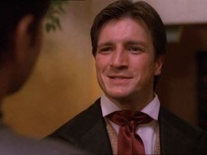Nathan Fillion in una scena di Firefly, episodio Bon-ton pericoloso