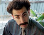 Sacha Baron Cohen torna a essere Borat e critica Kanye West: 'Troppo antisemita anche per il Kazakistan'