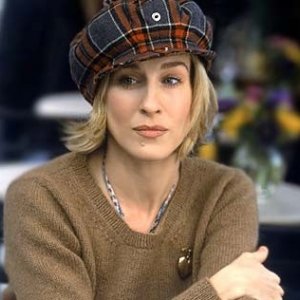 Sarah Jessica Parker in una scena di Sex and the City, episodio Peccato non originale