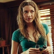 Sarah Roemer e Shia LaBeouf in una scena del film Disturbia