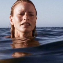 Una scena del film Alla deriva