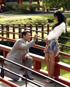 Daniel Dae Kim e Yunjin Kim nell'episodio 'La casa del Sol Levante' (Lost, stagione 1)