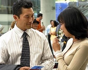 Daniel Dae Kim e Yunjin Kim nell'episodio 'La casa del Sol Levante' (Lost)