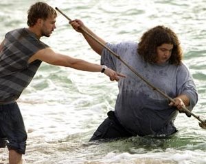 Dominic Monaghan e Jorge Garcia nell'episodio 'La caccia' di Lost