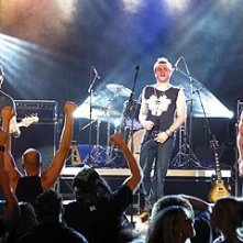 Dominic Monaghan Sul Palco Con I Drive Shaft Nell Episodio La Falena Di Lost 44273