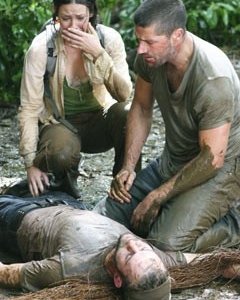 Evangeline Lilly con Matthew Fox e Dominic Monaghan nell'episodio 'Inseguimento' di Lost