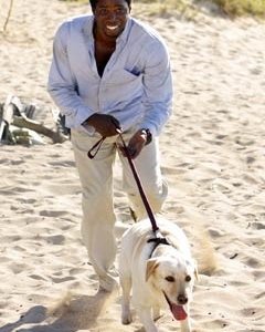 Harold Perrineau nell'episodio 'Tabula rasa' di Lost