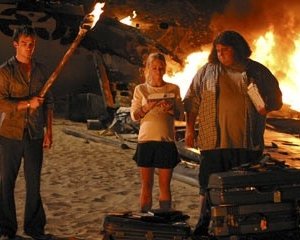 Ian Somerhalder, Emilie de Ravin e Jorge Garcia nell'episodio 'La caccia' di Lost
