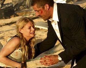 Matthew Fox ed Emilie de Ravin nel Pilot di Lost