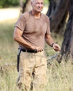 Terry O'Quinn nell'episodio 'Solitudine' di Lost