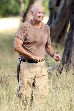 Terry O'Quinn nell'episodio 'Solitudine' di Lost