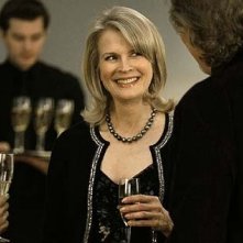 Candice Bergen in una scena di Sex and the City, episodio Via da New York