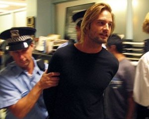 Josh Holloway nell'episodio 'Ragione e sentimento' di Lost