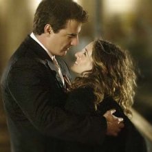 Sarah Jessica Parker e Chris Noth in una scena di Sex and the City, episodio Un'americana a Parigi - Seconda parte