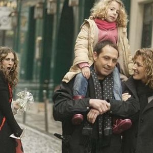 Sarah Jessica Parker in una sequenza di Sex and the City, episodio Un'americana a Parigi - Seconda parte