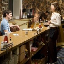 Adam Brody e Ginnifer Goodwin in una scena de Il bacio che aspettavo