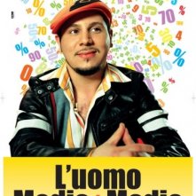 La locandina italiana di L'uomo medio + medio