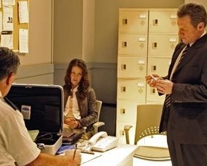 Evangeline Lilly con Fredric Lehne nell'episodio 'Esodo: parte 1' di Lost