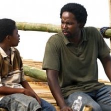 Harold Perrineau accanto a Malcolm David Kelley nell'episodio 'In fuga' di Lost