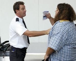 Imprevisti per Jorge Garcia nell'episodio 'Esodo: parte 2' di Lost