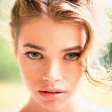 Wallpaper di Denise Richards - 51