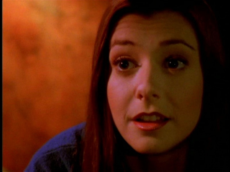 Alyson Hannigan In Una Scena Di Buffy L Ammazzavampiri Episodio La Profezia 45345