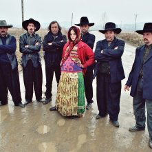 Asia Argento 'zingaresca' in una scena del film Transylvania