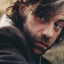 Birol Ünel  in una sequenza del film Transylvania