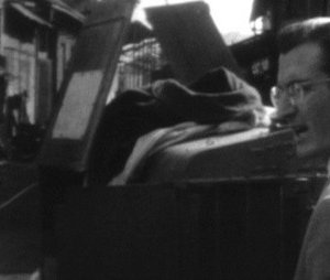 Carlo Lizzani in un'immagine del film Viaggio in corso nel cinema di Carlo Lizzani