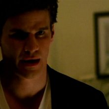 David Boreanaz in una scena di Buffy - L'ammazzavampiri, episodio La profezia