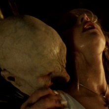 Sarah Michelle Gellar in una scena di Buffy - L'ammazzavampiri, nell'episodio La profezia