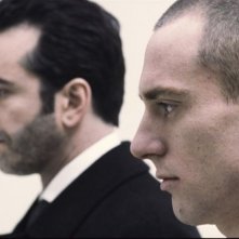 Elio Germano in una scena di Nessuna qualità agli eroi