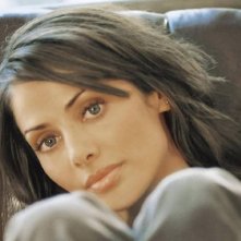 Wallpaper di Natalie Imbruglia con un primo piano dell'attrice-cantante di Sidney