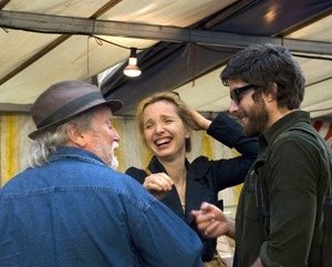 Albert e Julie Delpy con Adam Goldberg in una scena del film 2 Days in Paris