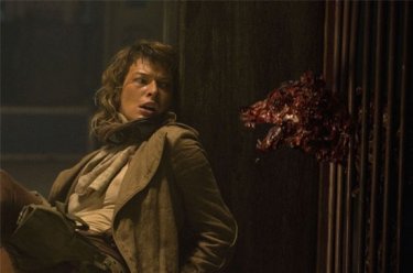 Milla Jovovich in una scena di RESIDENT EVIL: EXTINCTION