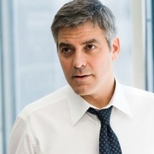 un primo piano di George Clooney in Michael Clayton