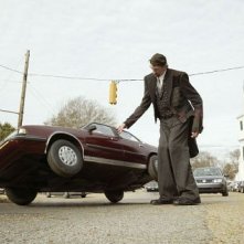 Matthew McGrory in una scena di BIG FISH