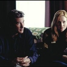 Richard Gere E Laura Linney In Una Scena Di The Mothman Prophecies Voci Dall Ombra 46383