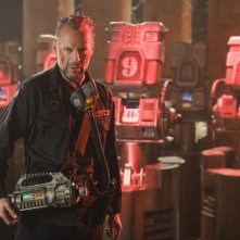 Bruce Willis in una scena del film Planet Terror, episodio del double feature  Grind House