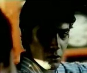 Riccardo Scamarcio in una sequenza di 'Prova a volare'