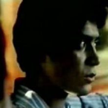 Riccardo Scamarcio in una scena di 'Prova a volare'