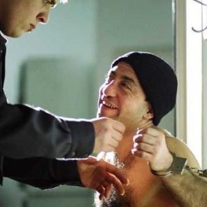 Una scena del film Playing the Victim