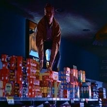 Steve McQueen in una scena di BLOB, FLUIDO MORTALE